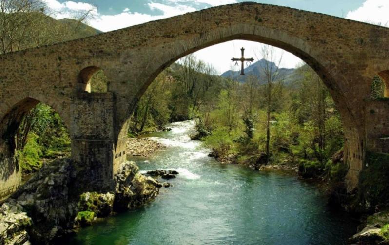 Apartamento Rural Lago Ercina Daire Onís Dış mekan fotoğraf